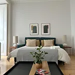 Pansiyon Quarto Grande Com Varanda, Wc Partilhado Lisboa
