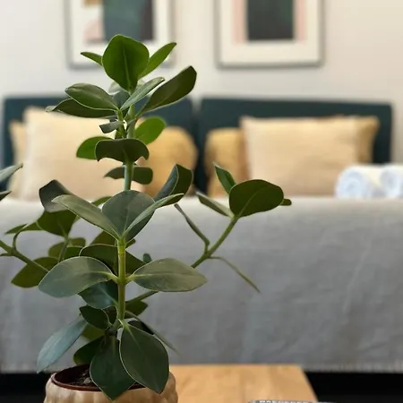 Habitación en casa particular Quarto Grande Com Varanda, Wc Partilhado Lisboa