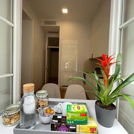 Habitación en casa particular Quarto Grande Com Varanda, Wc Partilhado